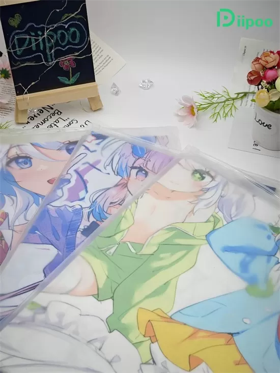 Przykład gotowej koszulki anime Diipoo, prezentującej żywą grafikę anime.